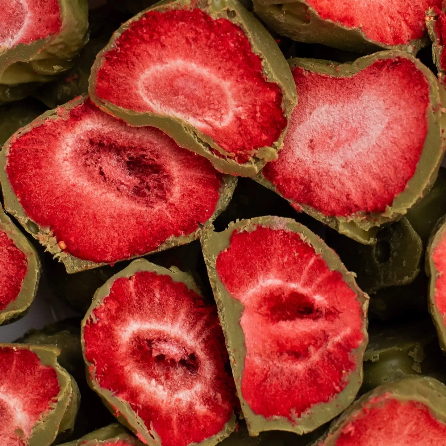 Truskawka w czekoladzie pistacjowej